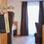 Ulrichshogl Hotel 3*