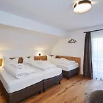 Hotel Ulrichshogl 3*