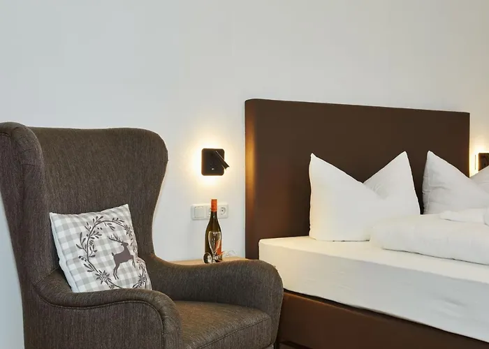 Ulrichshoegl 3*