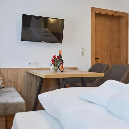 Hotel Ulrichshögl 3*